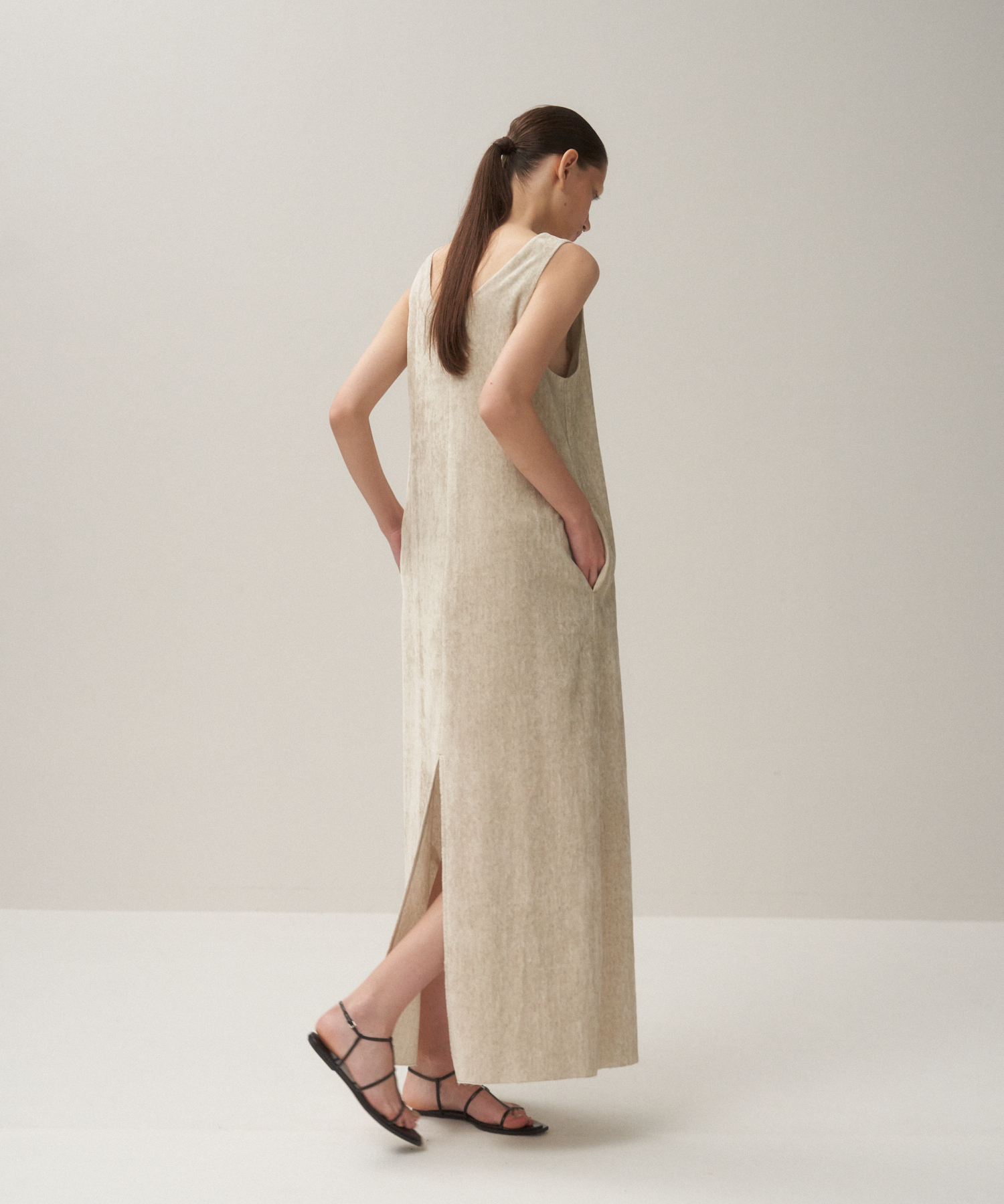 LINEN VELVET | TANK TOP DRESS - 画像 (4)