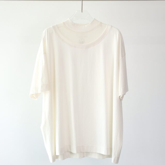 DOUBLE COLLAR MOCK TEE